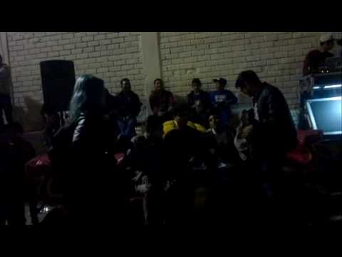 ANGER vs CRAZY - Tour Final Internacional RedBull Batalla de Los Gallos - SJM