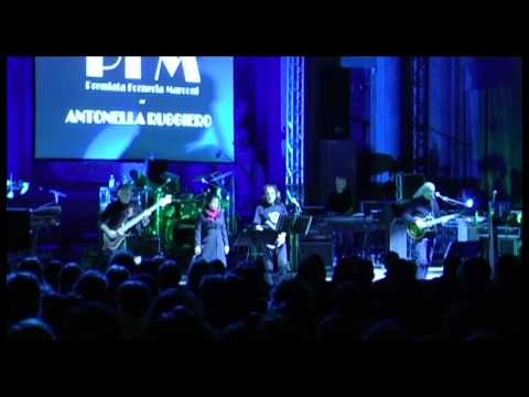 PFM e Antonella Ruggiero: "Tre madri" di F. De André