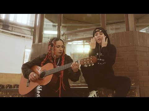 PATIO DE LA CÁRCEL DE MUJERES - MARITUNE y K1ZA