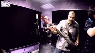 MON STUDIO live cover sessions #15 - KORN (Falling away from me)
