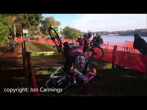 Soudal Classics Sint-Niklaas Junior Men's Cyclo-cross race 2016 crash on the hurdles waaslandcross