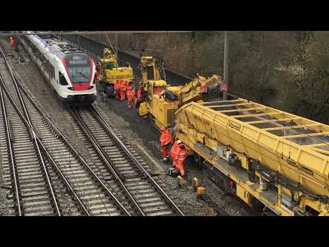 Rotkreuz Bauarbeiten und Züge