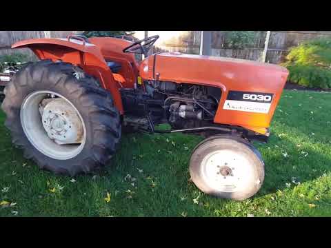 Allis Chalmers 5030 walk around