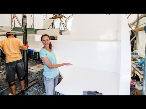 CATAMARAN BUILD - Can 4 People Lift A Transom Into Place? (MJ Sailing - Ep 211)