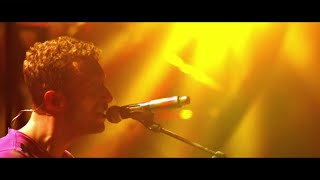 Coldplay - Fix You (Live)