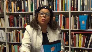 PRÉSIDENT, LE BLEU TE VA BIEN <br> Arlette Bravo-Prudent