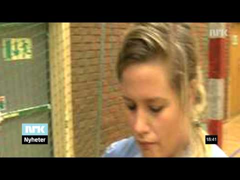 fail: hot bitch pukes on live TV!