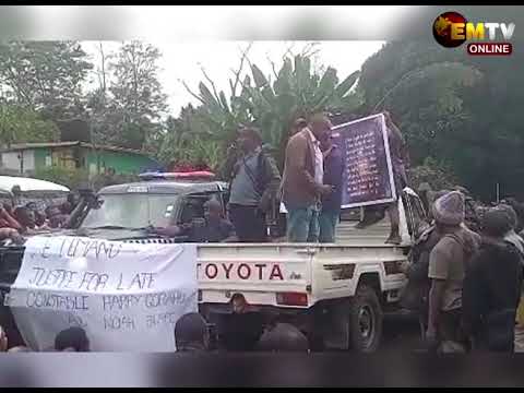 HIGHLANDS HIGHWAY BLOCKED