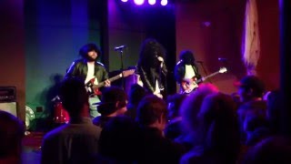 Bearded Ramones: Blitzkreig Bop & Beat on The Brat