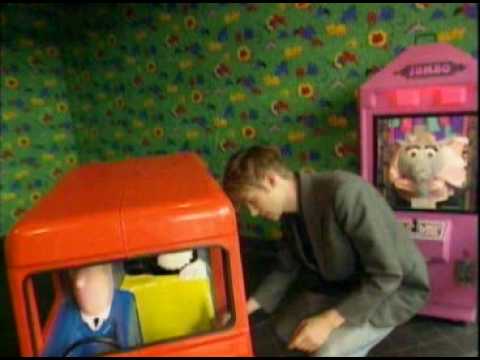 Starshaped Clip #25 - Damon Plays Pretend