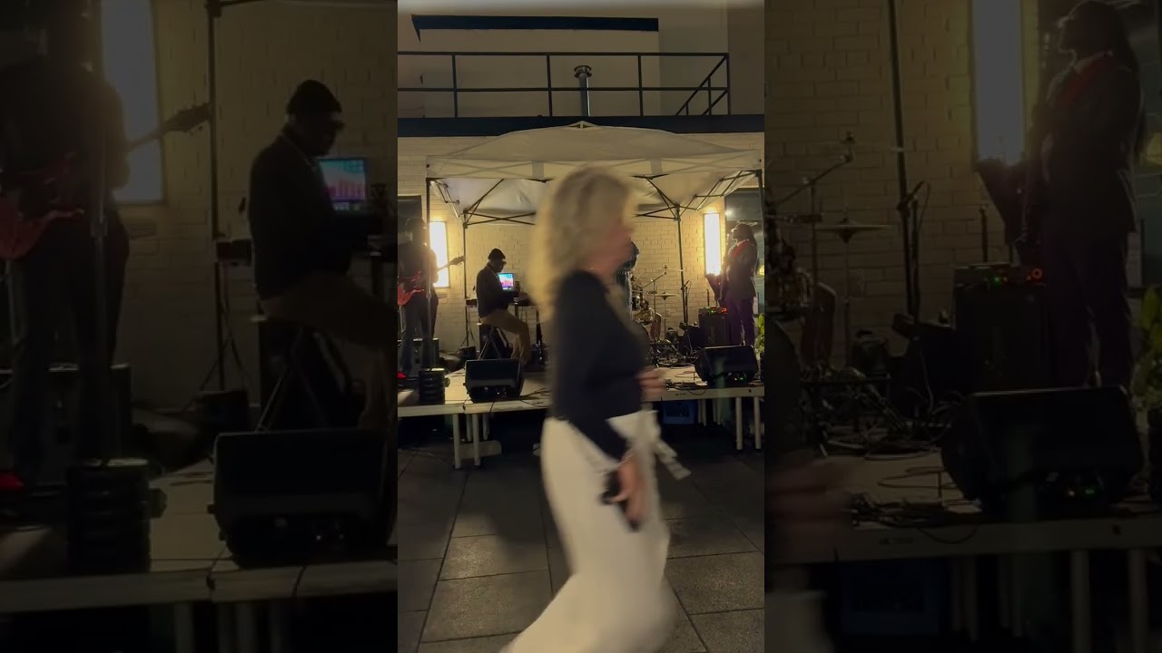 Promotional video thumbnail 3 for Natural Vibes Band