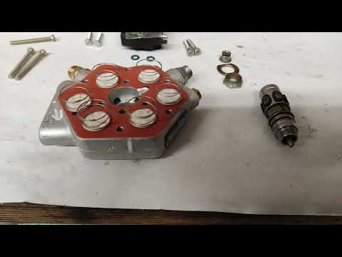 Überholung eines Mengenteiler Mercedes Benz M103 2