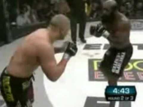 MOSTAMAN UZI..WSR E KOKI BON POR STOP..