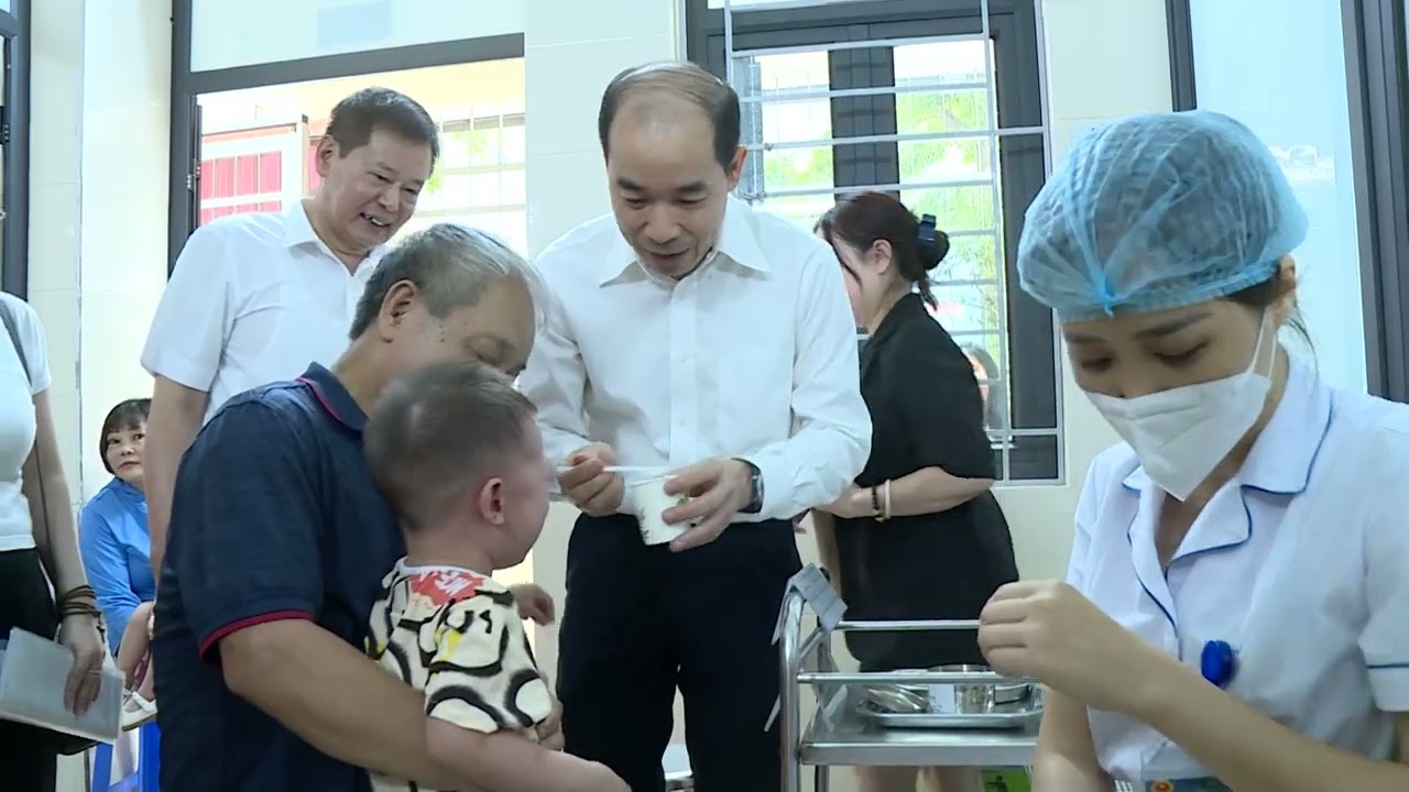 Hà nội triển khai uống vitamin A