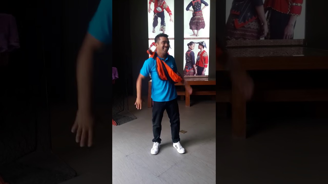 MALONG