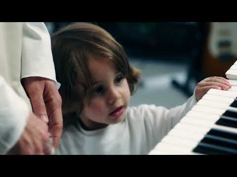 Sick Luke - AIR (feat. Venerus & Ele A) [Official Visual]