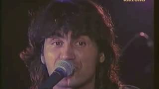 Ligabue - AAA Qualcuno Cercasi (live @ Notte Rock 1993, RaiUno) Con Testo &amp; Sottotitoli