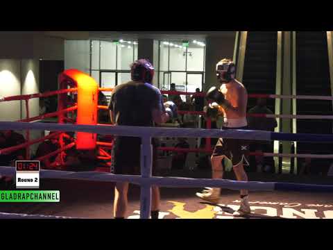 F 6: Daniel Beckerleg vs Kristian Laing