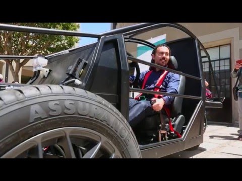 USM - Presentación Auto Eléctrico