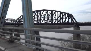 preview picture of video 'Driving over the Castleton-on-Hudson Bridge'