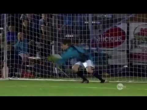 Golman brani 5 penala glavom (Parodija)