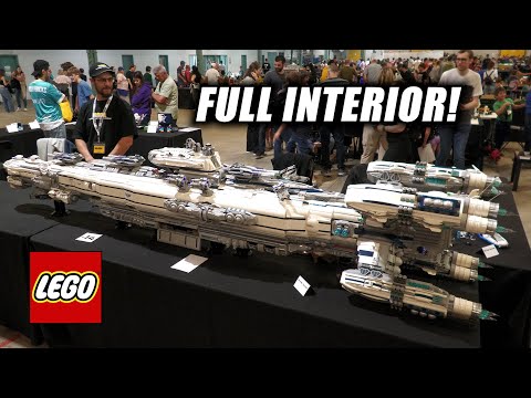 Huge LEGO Spaceship with Amazing Full Interior!