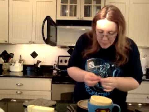 A Geek's Guide to Easy Microwave Cooking:Episode 30: Cornbread in a Mug