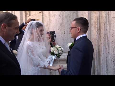 Matrimonio di Annalina e Marco : Marco accoglie Annalina