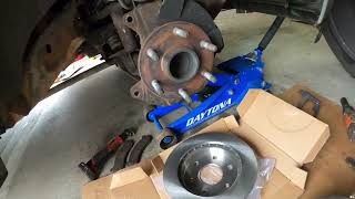 How to replace brakes on a 2000-2006 Yukon XL (Tahoe, Suburban,Silverado)