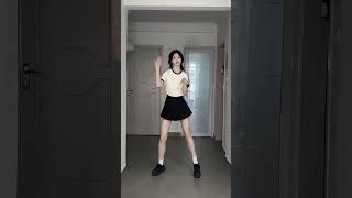 Download lagu BBOOM BBOOM • MOMOLAND # Dance Cover mp3