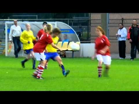 20-9-2011: Internos MA1 - Marjola Girls MA1: 0-4 DSCN0722.MOV