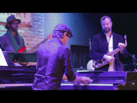 Throw Away Tune #2 - Shawn Maxwell's New Tomorrow