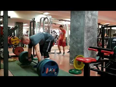 Deadlift 220kg x 5