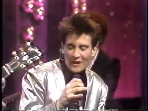 Roy Orbison,  k. d.  lang, on The Tonight Show  December 7, 1987
