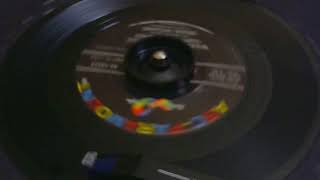 45 rpm Brian Hyland - Warmed Over Kisses Left Over Love - 1962