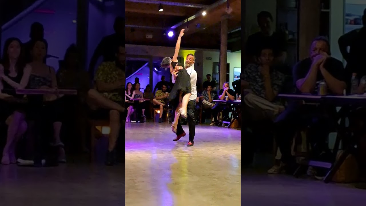 Adriana Ba y Maximiliano Paradiso - Un matecito y un beso (4/4)