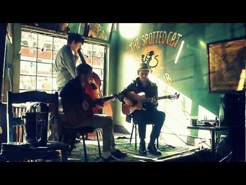 "Babik" Showarama Hot Trio