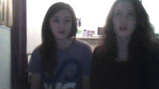 Download lagu Justin Bieber Mistletoe - A crazy cover by Michelle & Amelia mp3