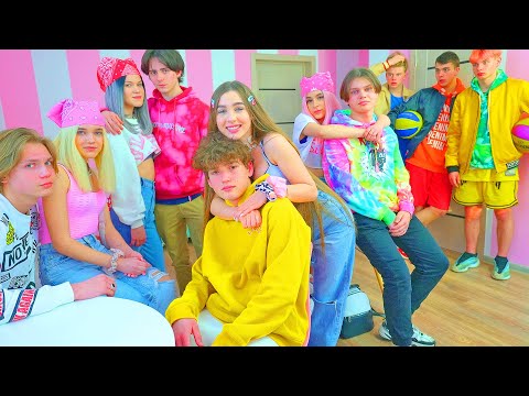 ¡Nuevos novios rebeldes en la escuela de Cheerleaders! ¡Los jugadores de baloncesto están en shock!