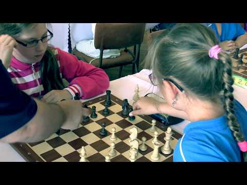 👨‍🌾 D11 7.1. Ľubana Holeštiaková - Laura Habovštiaková 1:0