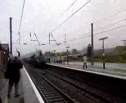 A4 Bittern 60019 Steaming Through Grantham 21/06/08