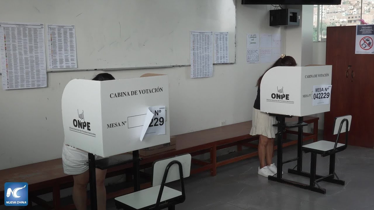 Abren centros de votación para elecciones generales en Perú