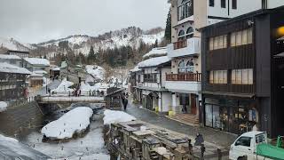 銀山溫泉下雪了，超級美