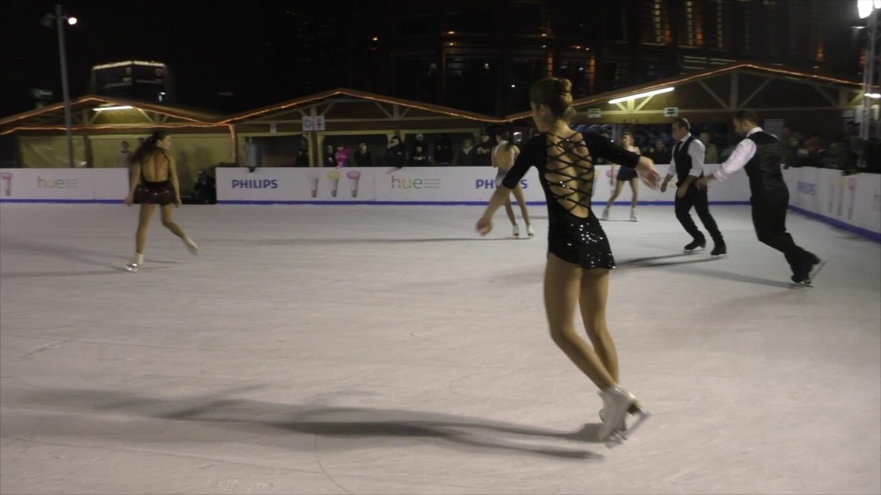 Philips Hue on Ice: l’illuminazione connessa arriva in piazza Gae Aulenti