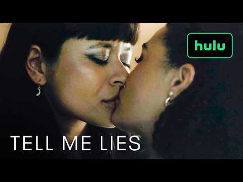 ダイアナとピッパの初めてのキス | テル・ミー・ライズ | Hulu (Diana and Pippa's First Kiss | Tell Me Lies | Hulu)