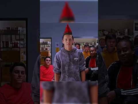 Eli before karate 🤢/ Hawk after 🔥karate #youtubeshorts #cobrakai #edit #hawk