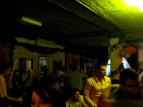 Restoran ODEON - 2010 Wikend 01 - Baksis Bend.AVI