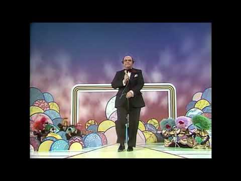 Muppet Songs: James Coco - Short People