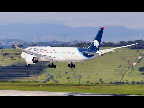 Quinze Aviões de grande porte pousando em Confins