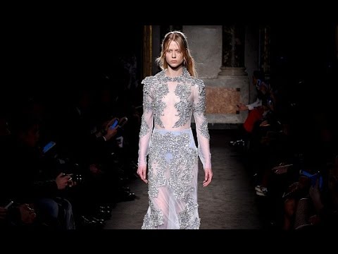 Francesco Scognamiglio | Fall Winter 2016/2017 Full Fashion Show | Exclusive